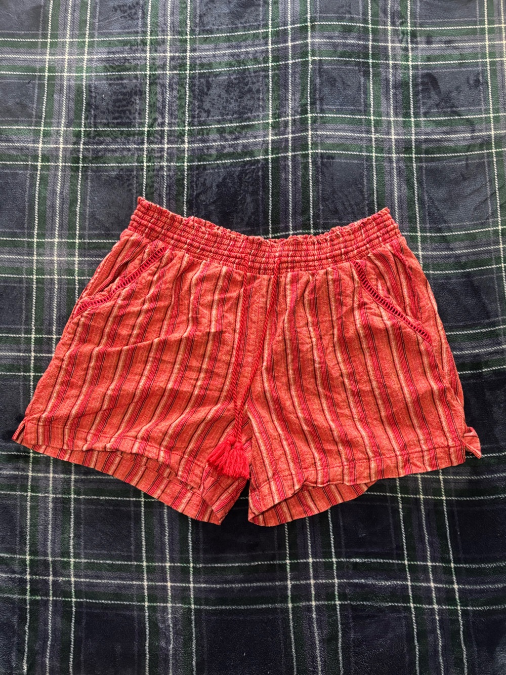 Briggs red and white stripped shorts. Size L.